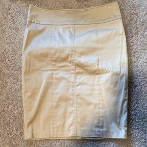 Kenar Cream Pencil Skirt